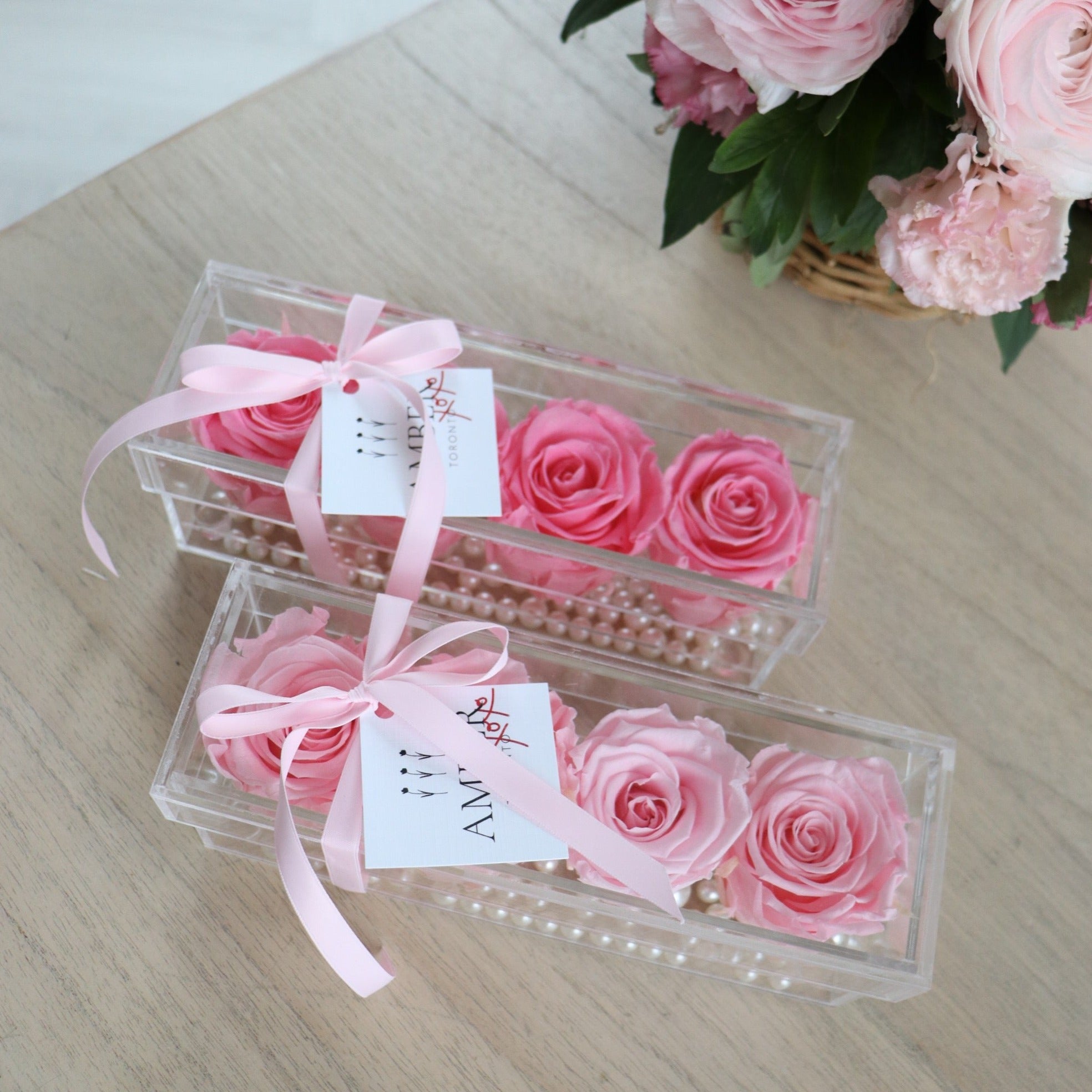 Newest Acrylic rose boxes